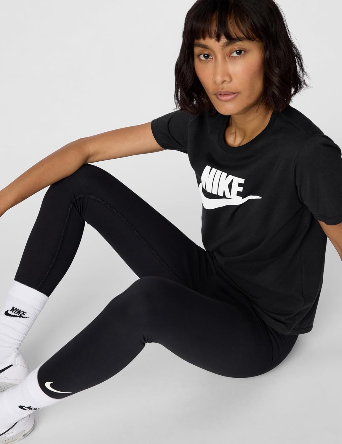 Nike Women'S Sportswear Essentials Logo T-Shirt