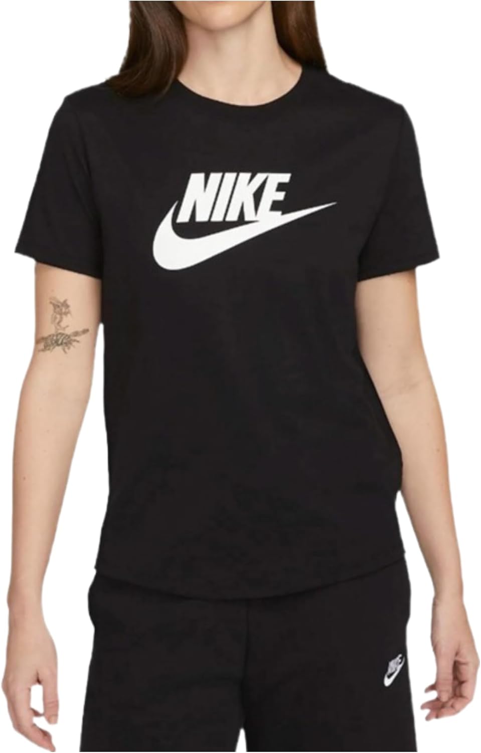 Nike Women'S Sportswear Essentials Logo T-Shirt