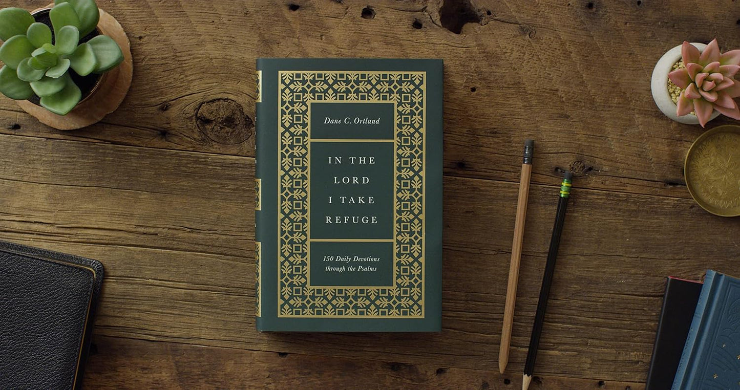 Experience Daily Renewal: 150 Devotions for Strength and Peace Through the Psalms